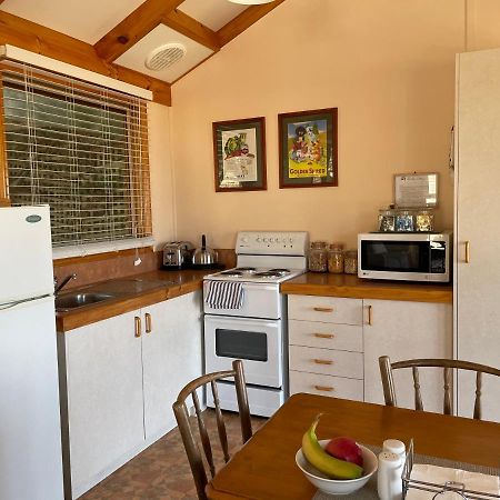 Warby Cottage Wangaratta Esterno foto