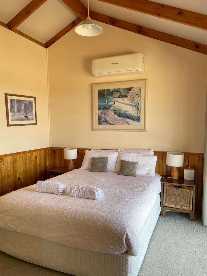 Warby Cottage Wangaratta Esterno foto