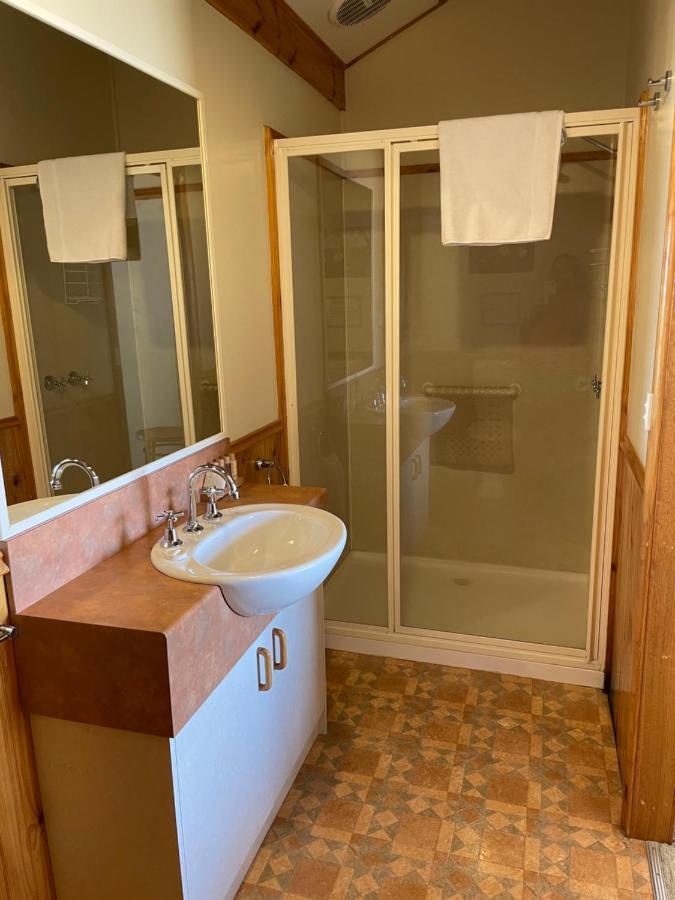 Warby Cottage Wangaratta Esterno foto
