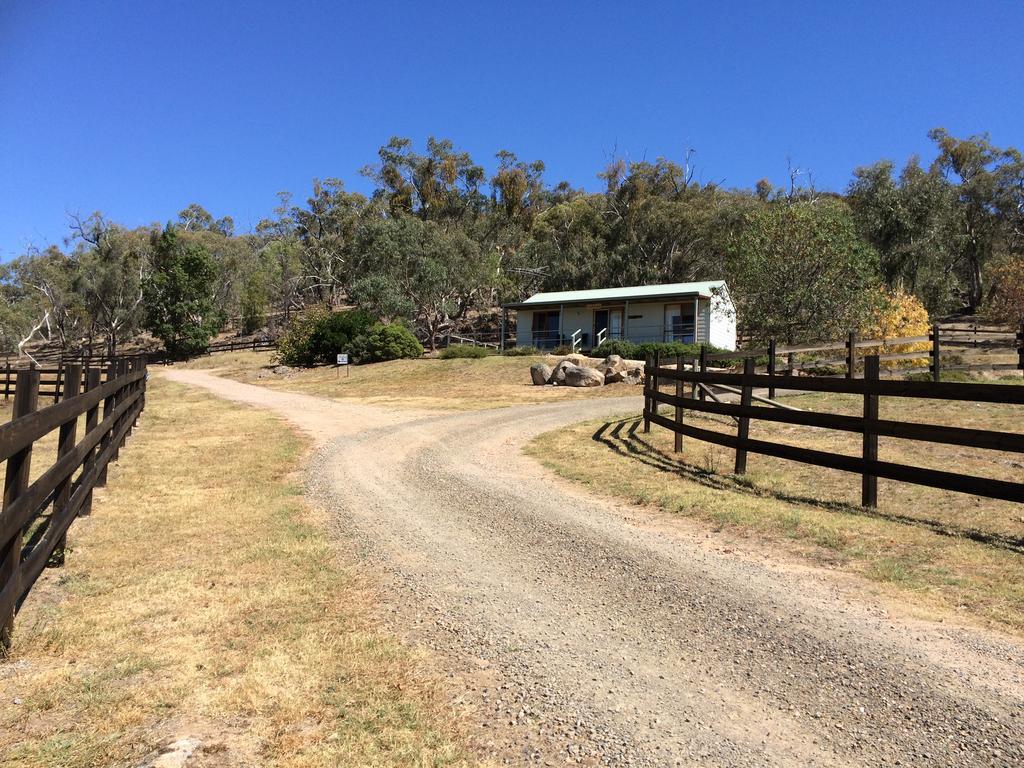 Warby Cottage Wangaratta Esterno foto